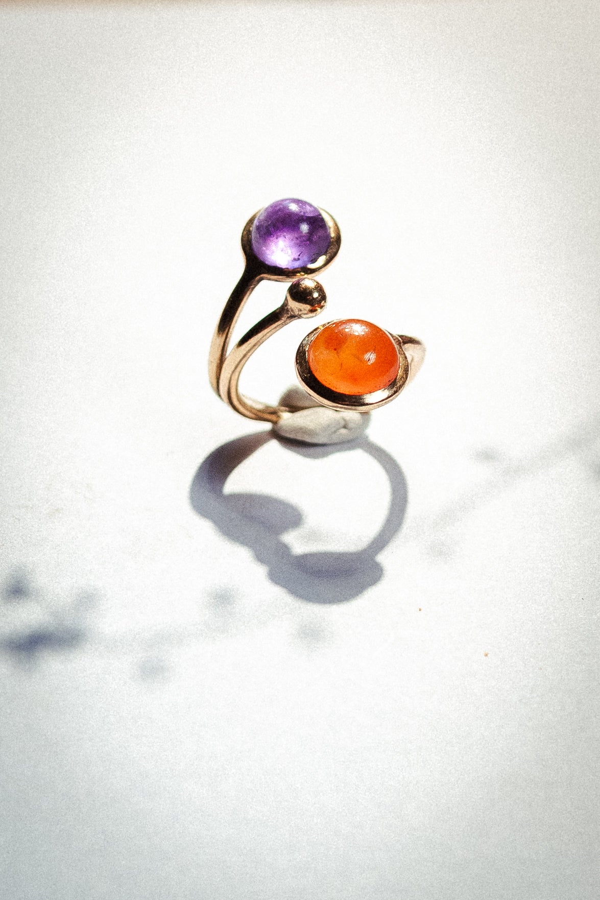 Anello in bronzo corniola e ametista