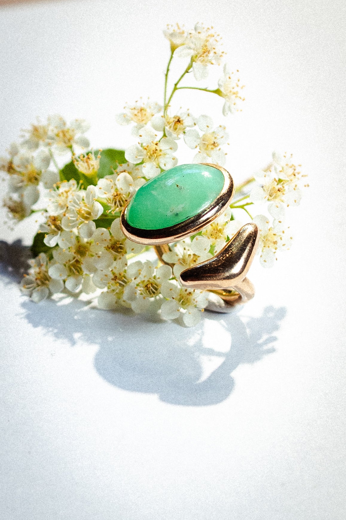 Anello in bronzo e crisoprasio