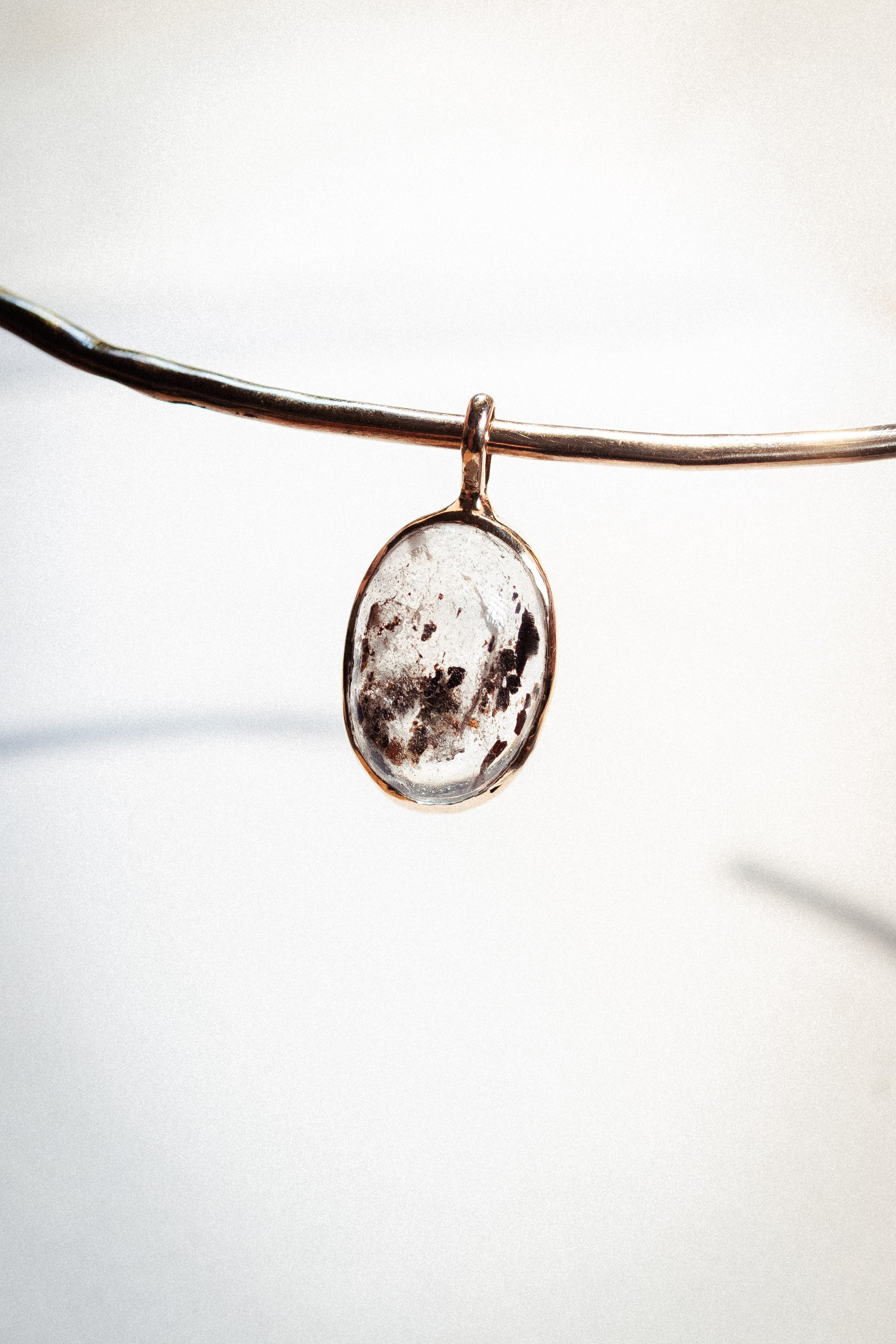 Collana rigida