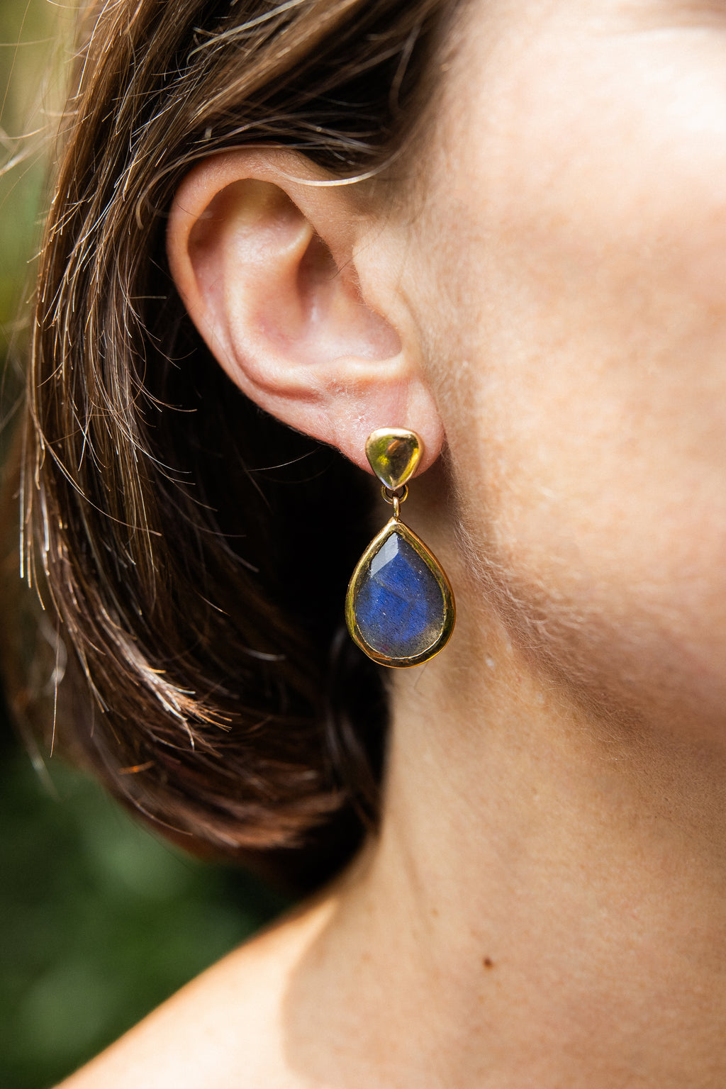 Orecchini in bronzo e labradorite