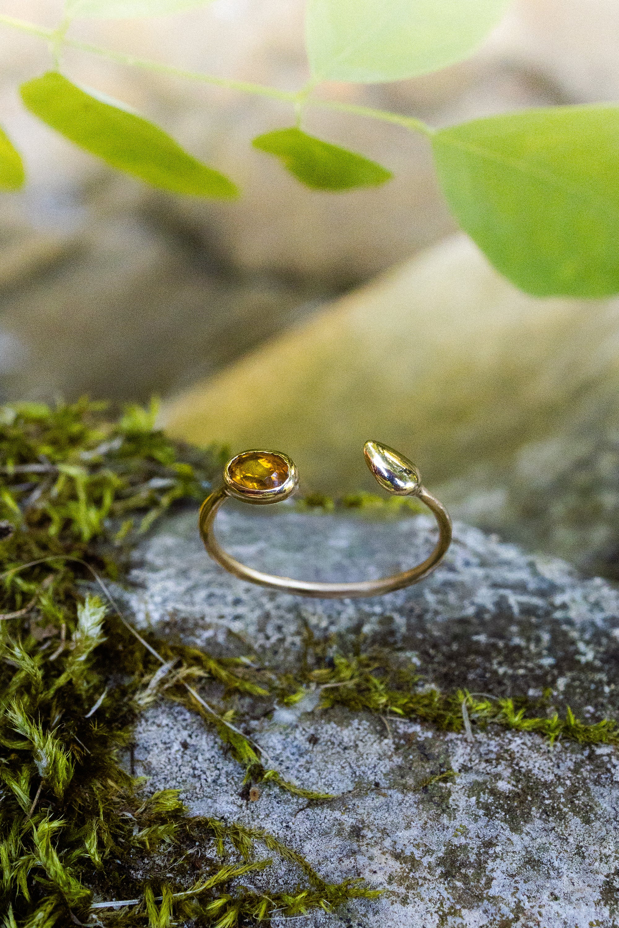 Anello foglia KOMOREBI