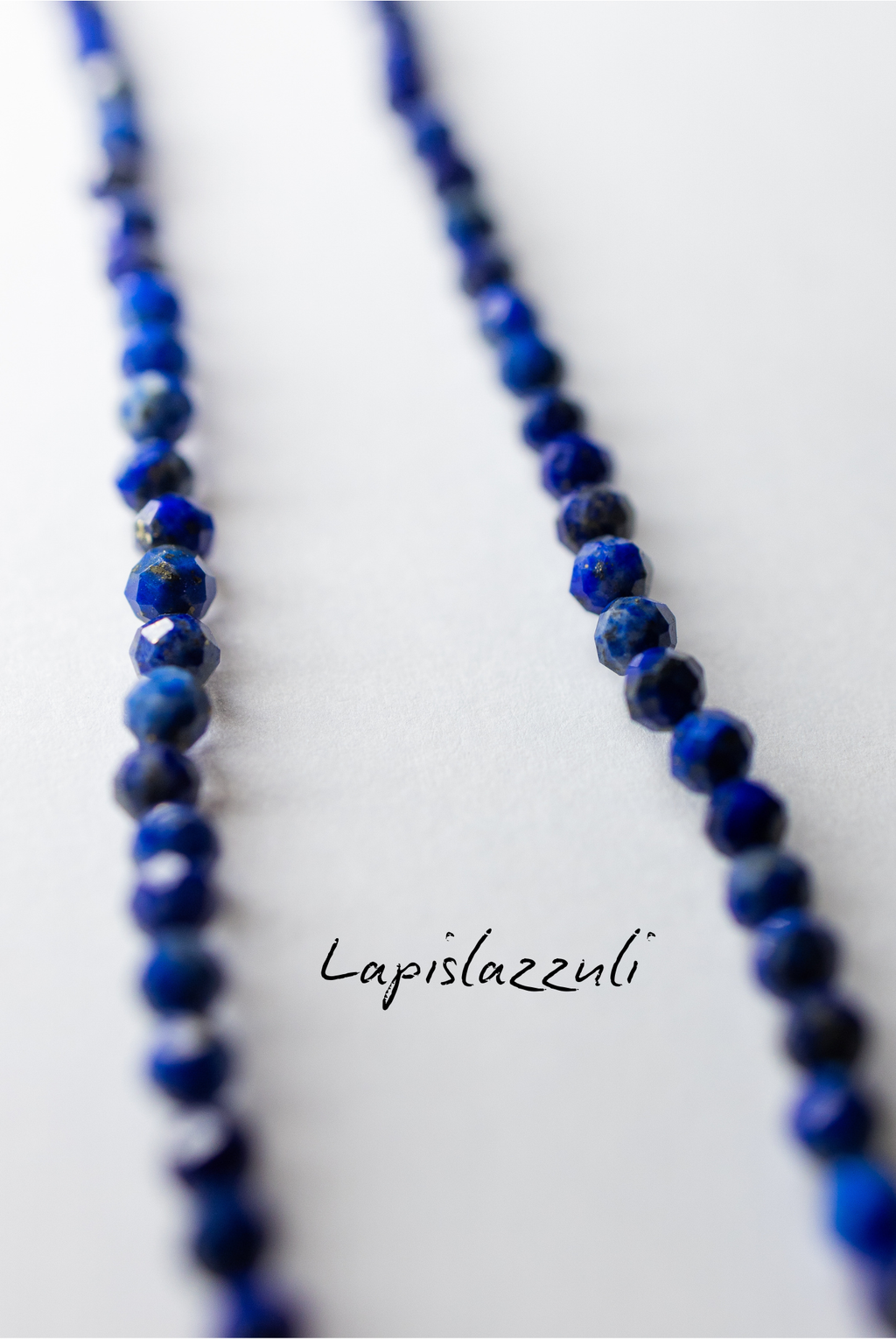 Collana Stilla