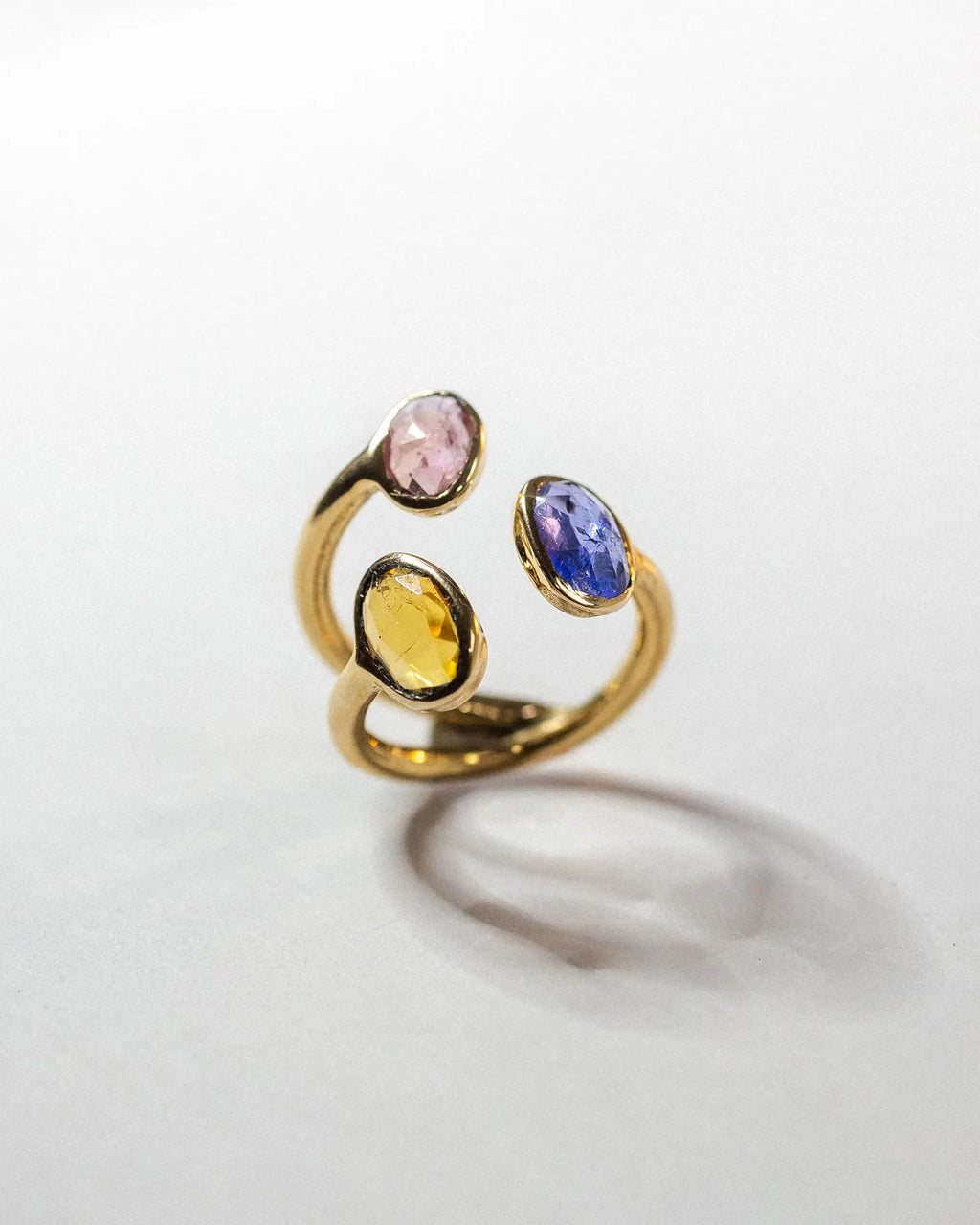 Anello Thila