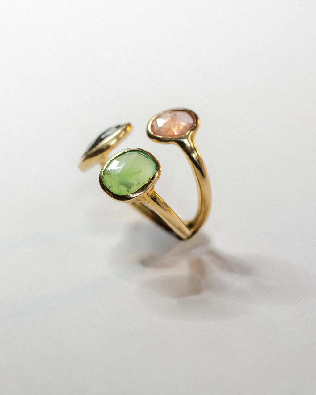 Anello Thila