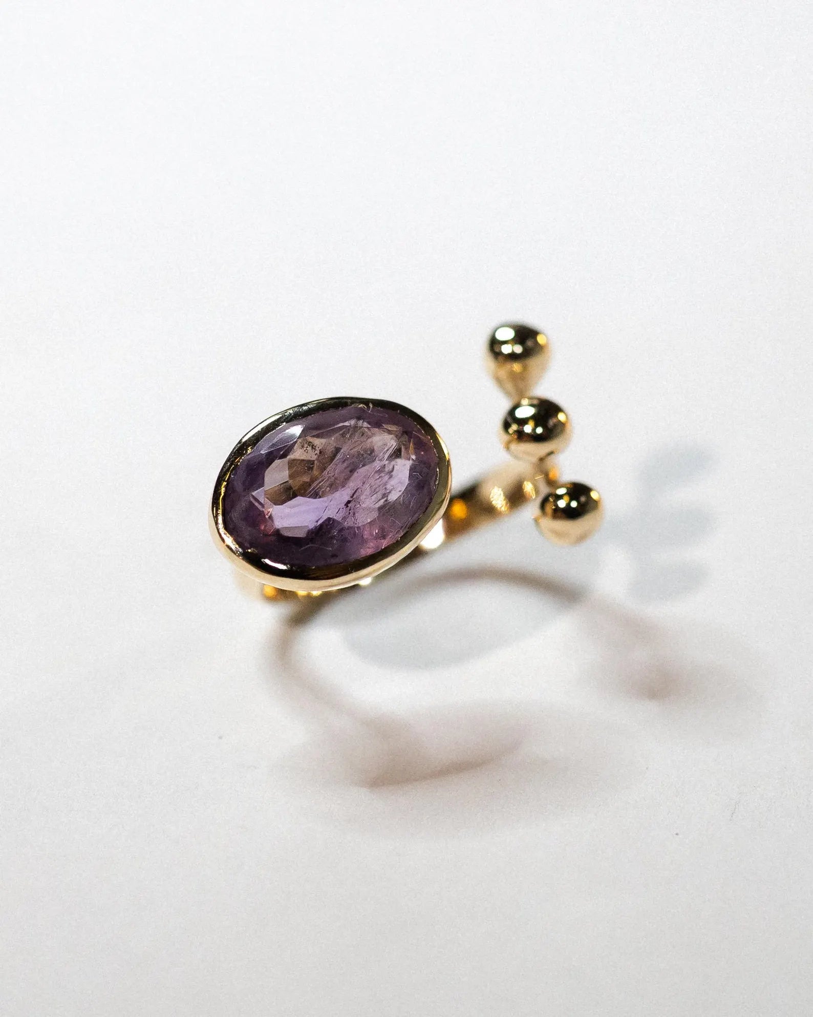 Anello in bronzo e ametista